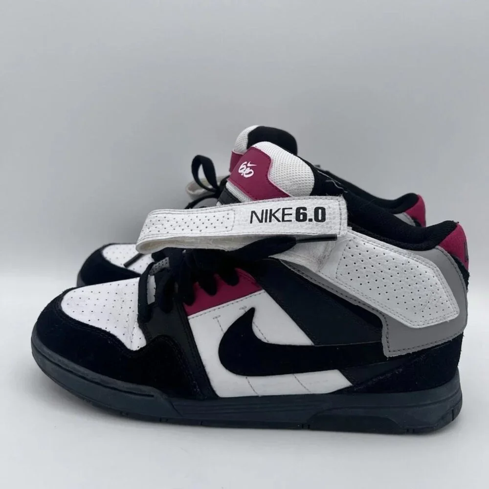 Nike 6.0‎ Mogan Mid 2 Sneakers Red Black 407716-103  Size 6 Play Shoes